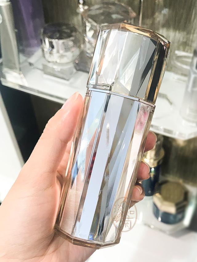 40款护肤精华液：告别初老，从尊重皮肤开始，选对了才不浪费