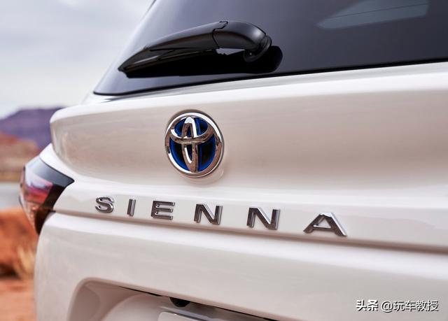 全新丰田塞纳油耗7.1L！实用不输GL8 25万起能火？