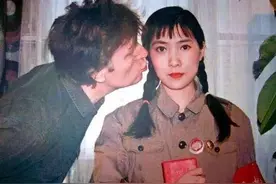 与张铁林分手后，为嫁老外与家人决裂，61岁的沈丹萍没有选错人图片