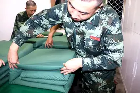 新兵成长记，看“满月”新兵如何“变形”图片