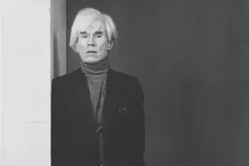 他是艺术家，也是明星：安迪沃霍尔作品回顾展在伦敦举行图片