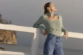 真正的法国女人都在穿什么？我整理了6个她们最爱的品牌图片