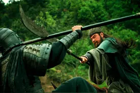 对于关羽这样个人，曹操喜欢着他的武和忠义，更是英雄惺惺相惜图片