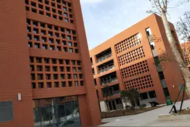 荒废初中三年，我去了职高图片