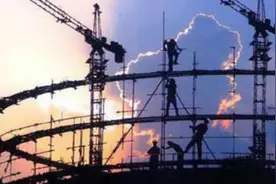中铁波兰项目和中铁建麦加项目都失败了，但为何结果完全不同？图片