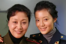 老艺术家王丽云，一家三口都是演员，看女儿车晓花钱心里直哆嗦图片