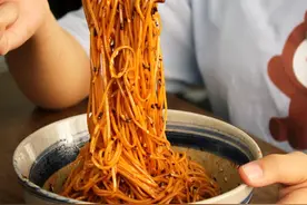 没吃过火鸡面，你都不知道什么叫做酣畅淋漓！图片
