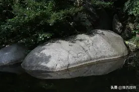 乌龟蛤蟆满坡走，青龙翘头向天求，这美景来自哪里？图片