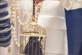 CHANEL 2019/2020高级手工坊系列手袋：康鹏街31号图片