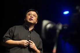 改行如换命！主播罗永浩3小时吸金1个亿，网友：还不是一副穷人相图片