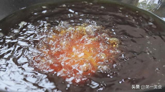大厨教你水作牛肉丝的家常做法，食材简单，香辣可口，好吃又下饭