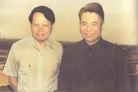 邓稼先与杨振宁：少时好友结伴留学，两人友情跨越半个世纪图片