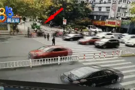 渣土车不服管理，司机的做法太冲动图片