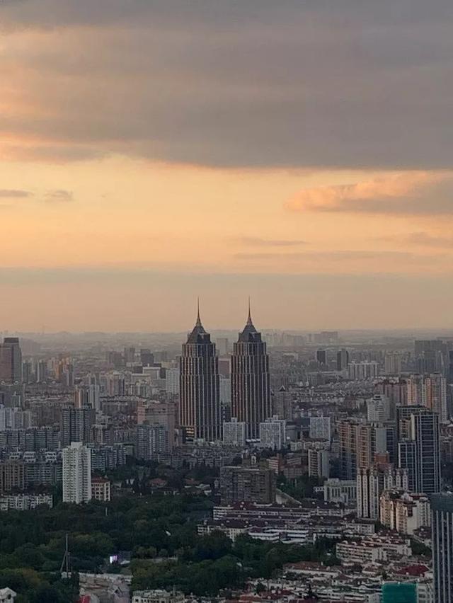 变焦就是对画面的裁切吗？你必须要搞明白变焦这回事儿