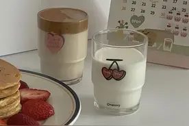 花小钱就能拥有到好看的网红单品，我一次性diy了3个图片