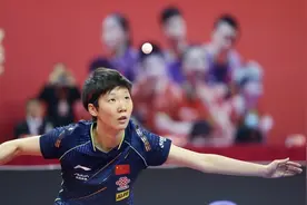 国乒热身赛首战上演“横扫”，王曼昱：我感受到了世界比赛的氛围图片