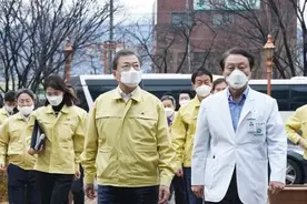 一夜流连了3家gay吧的男人，再次将韩国陷入疫情旋涡图片