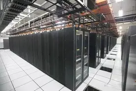全球13台根服务器，10台在美国，为啥它不敢把我们的关掉？图片