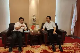 南京体育学院与南京市体育局举行体育发展与规划研究合作框架协议签约仪式图片