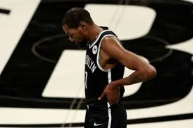 杜兰特4次得分王的背后，用了多少出手权？越对比越无解图片