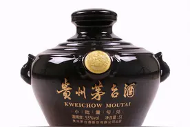 5月26日茅台酒市场一批价，巴拿马金奖纪念酒鉴定技巧分享图片