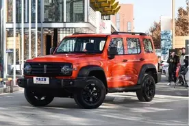 坦克300：四驱带锁能越野，回头率不输大G图片