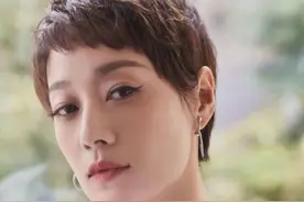 母子恋突然被踢爆，她是让公司耍了吧！图片