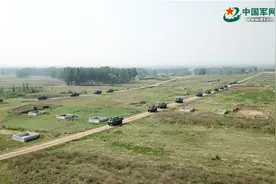 苦中作乐！围观武警兵哥野外驻训的生活……图片