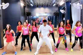 想瘦大肚子水桶腰？快跳尊巴狠甩胯，还能塑造两侧腰线条图片