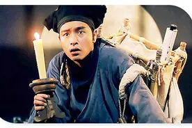 民间故事：男人夜宿古寺，结果寺里出来个美女，头发都竖起来了图片
