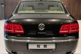 大众辉腾4.2L V8，内饰就是个小宾利，低调里的奢华图片