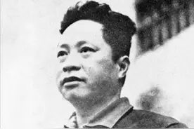 叶挺将军遇难，儿子受3位元帅照顾培养，个个成才成器图片