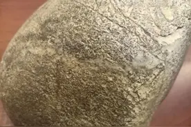 新疆和田玉石包玉探秘图片