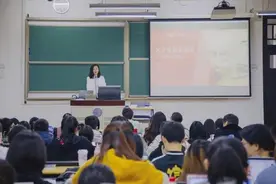 青创智慧张萌：我是如何一步步从一个“哑巴”变成演讲专家的？图片