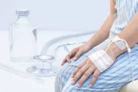 化疗患者需要长期保留静脉导管吗？图片