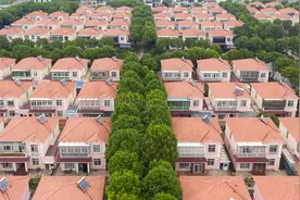 江苏这个村子，产值超10亿元，家家住花园别墅，太土豪了图片