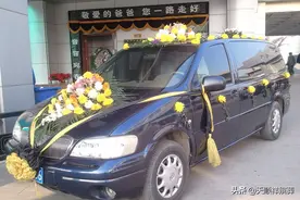 人去世后丧事怎么办？能直接叫灵车吗？去殡仪馆的费用是多少？图片