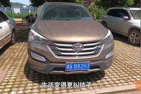 夏天40℃高温暴晒，对我们的车子会造成什么损害？会被晒坏吗图片