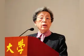 毛主席给她上了根瘤菌第一课，后来她成为我国这个领域的开拓者图片