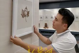 耗时3个月，山东小伙树叶上雕刻百位楷模形象图片