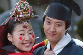 韩智慧结婚10年官宣怀孕，前任李东健未婚先孕又离婚堪比闹剧图片