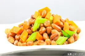 饭店的五香花生为啥好吃，偷偷告诉你窍门，口感清脆，色泽红润图片