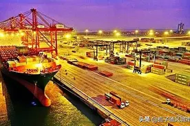 中国华南地区最大的综合性枢纽港——广州港图片