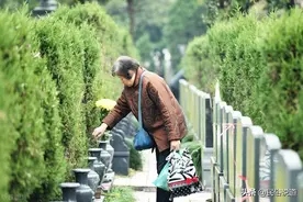 清明俗语：前七后八，阴司放假，啥意思？和神话传说有关图片