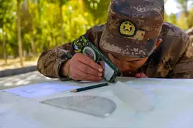 高原新兵检验性考核，开考！图片