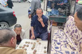 (方言段子)下棋图片
