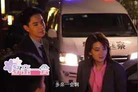 胡一天乔欣吻戏太用力，摁在车上亲出声，被调侃新晋吻戏扛把子图片