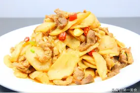 茭白炒肉片，关键的一步很多人都不知道，这样做才更脆嫩更健康图片