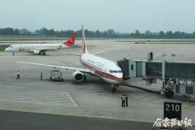 暑期来临 正定机场再开多条航线 机票低至99元起图片