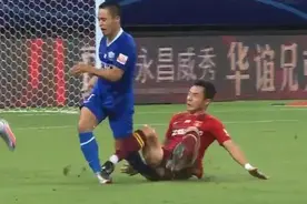 广州队5-2大胜沧州雄狮，两队各有一名折翼天使，经历浴火重生图片